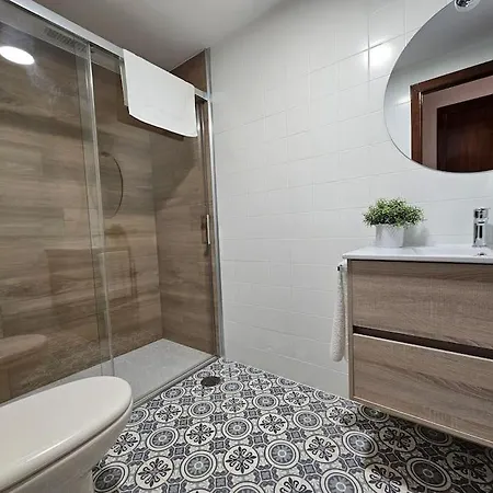 633a 3 Dorm Y Garaje By R2r Consulting * Santa Eulalia